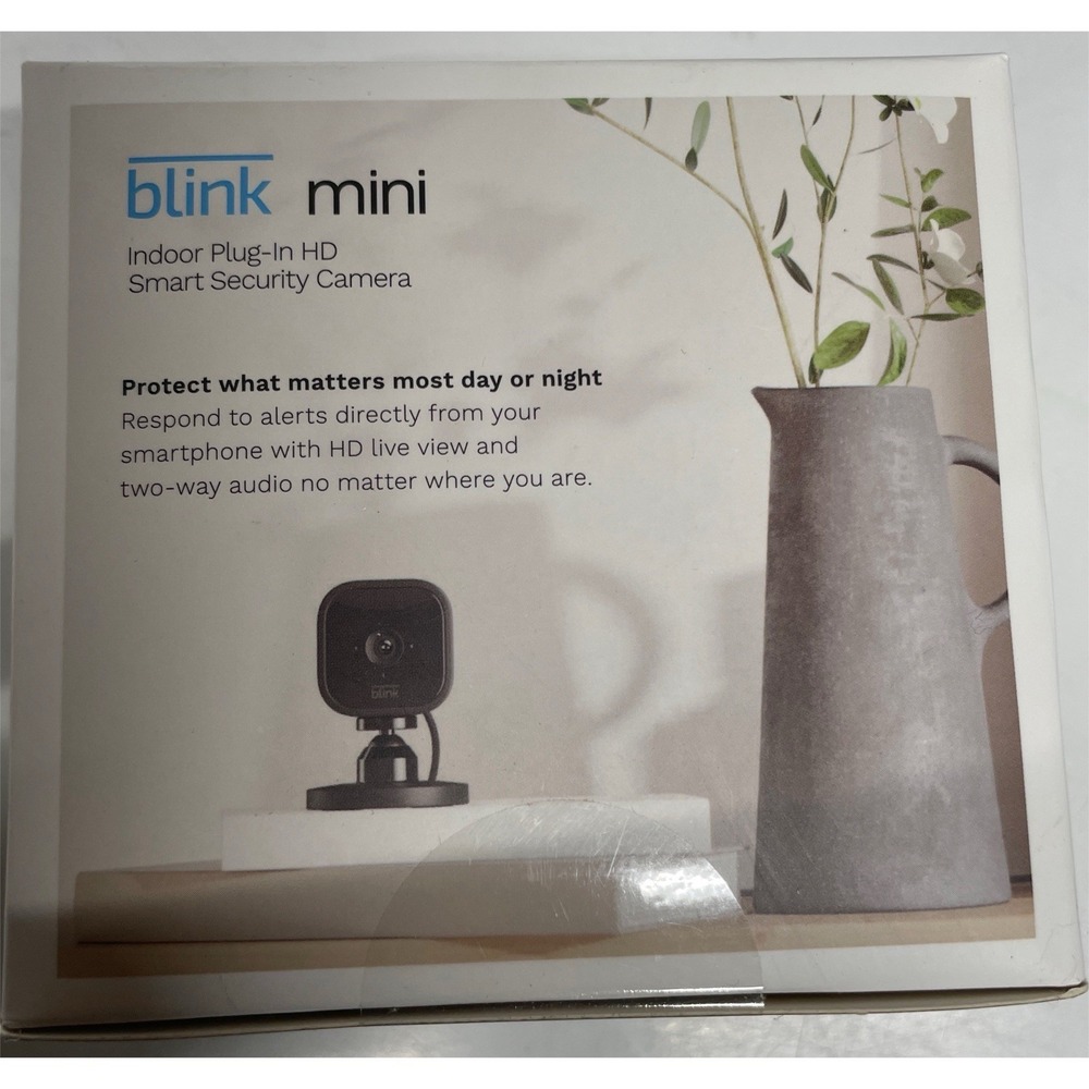Blink Mini‎ Indoor Plug-In HD  Security Camera - Picture 3 of 4